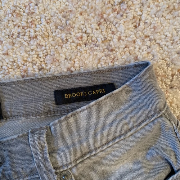 Lucky Brand Gray Jeans - Picture 7 of 8